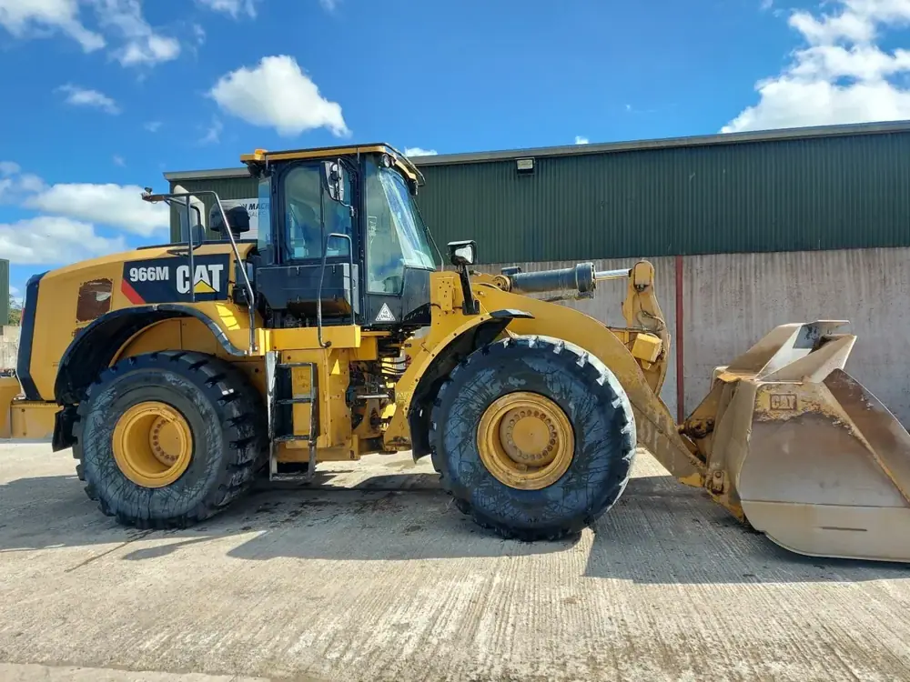 2016 Caterpillar 966M Wheel Loader