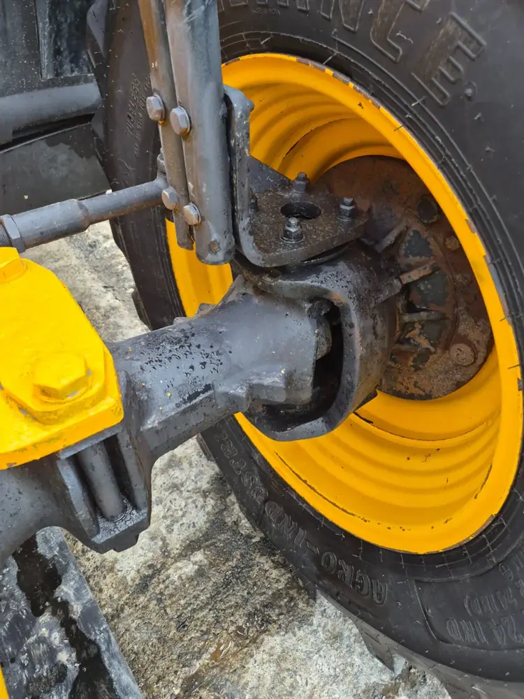 2010 JCB 536-60 Agri Plus Telehandler photo 16