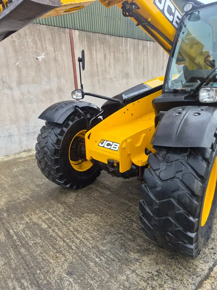 2016 JCB 531-70 Agri Super Telehandler photo 4